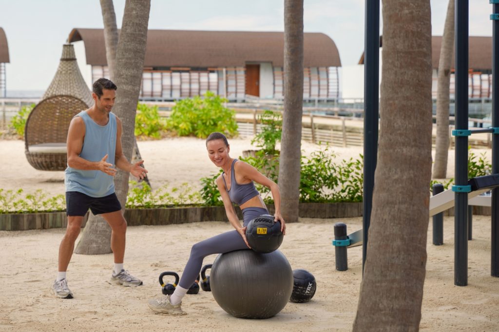 Batch The Westin Maldives Miriandhoo Resort Couple at Outdoor Gym