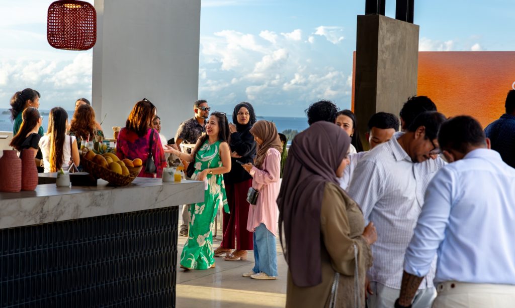 Batch Vakkaru Maldives Golden Hour Gathering Event Atmosphere