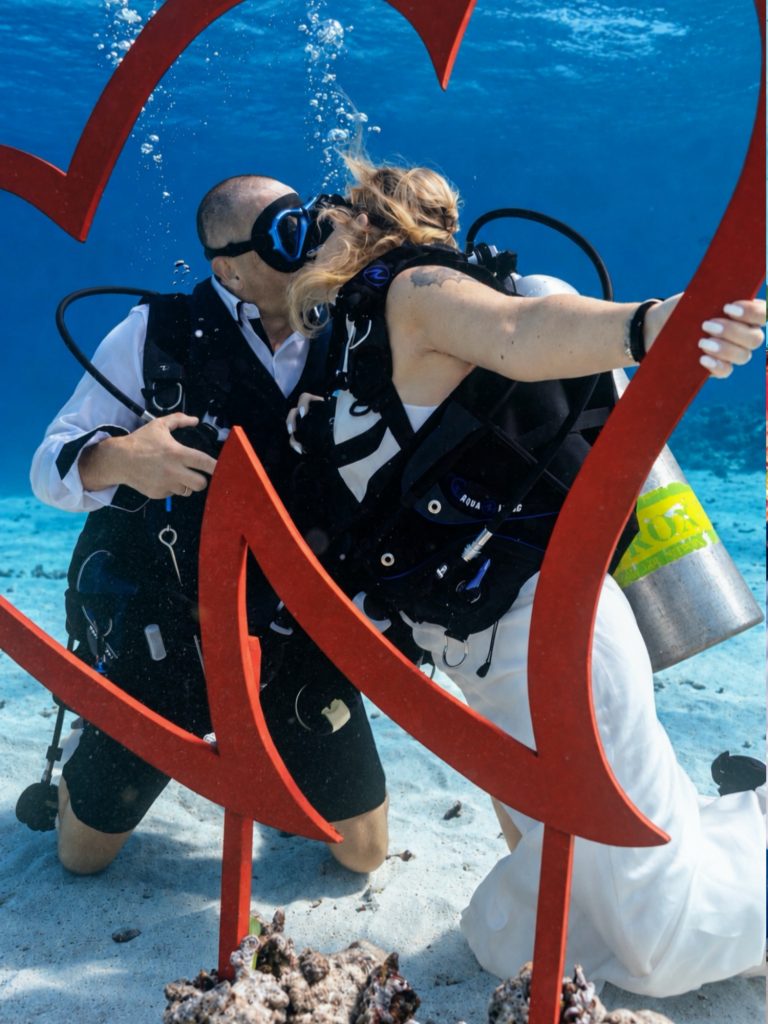 Batch Villa Nautica Underwater Wedding