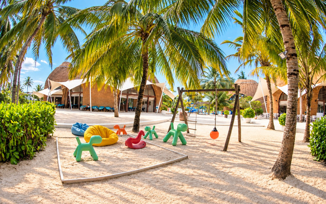 132 Kandooma Kids Playground EDT