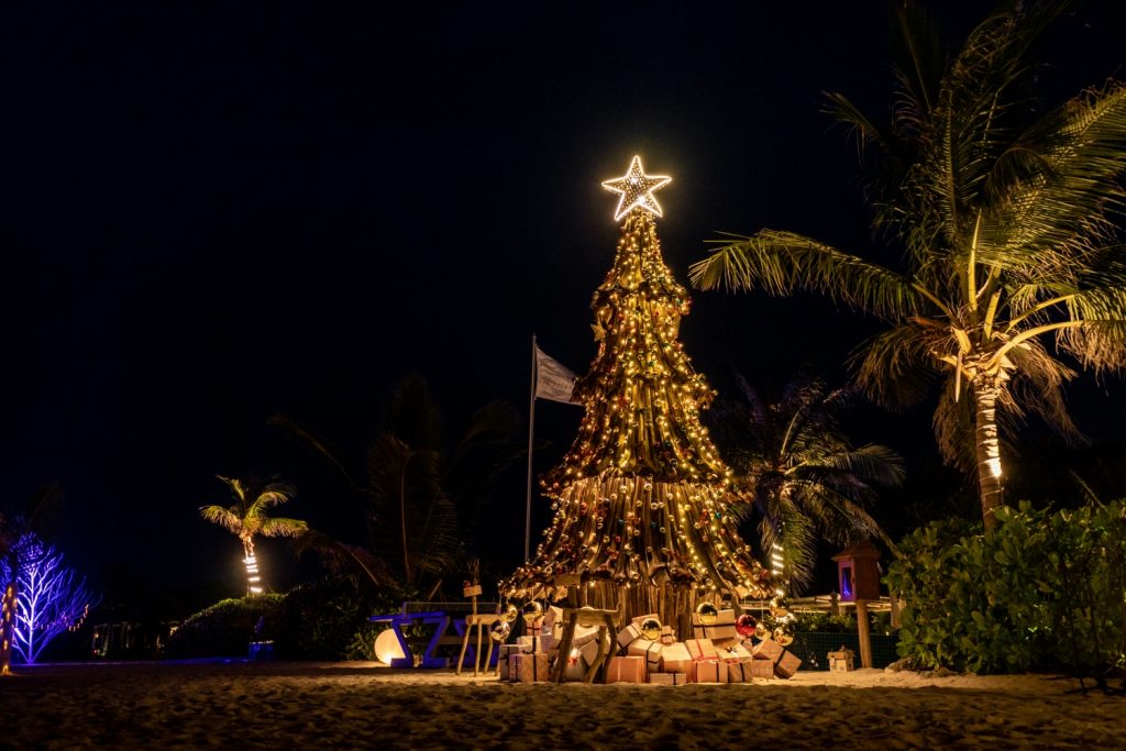Batch Christmas Tree Lighting