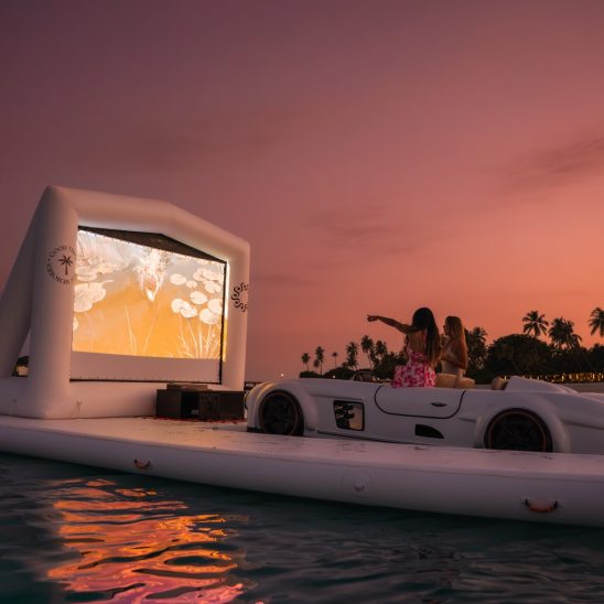 Batch JetCar Cinema (1)