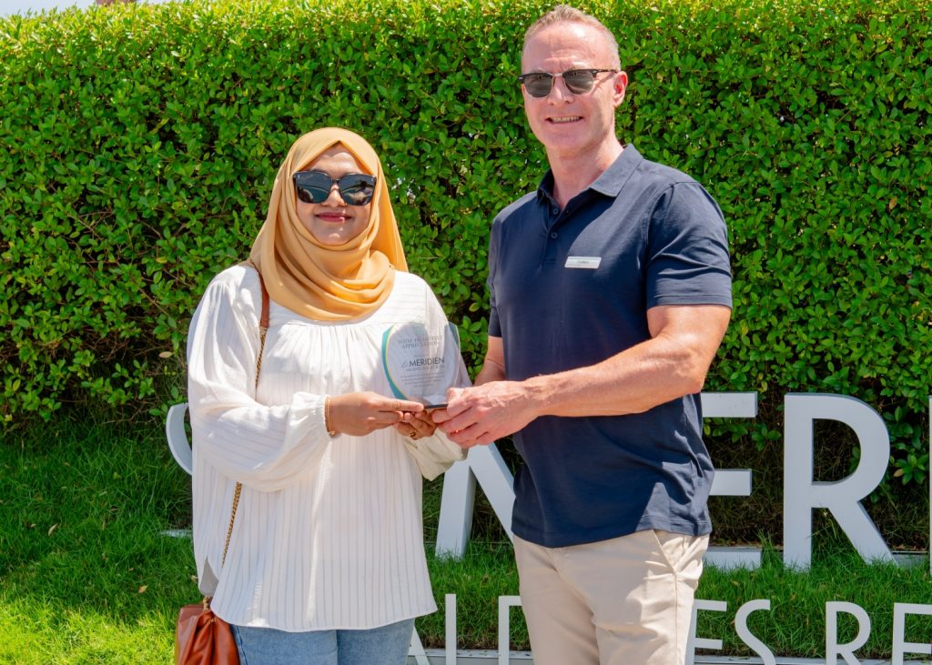 Batch Le Meridien Maldives Resort and Spa Bliss Care Foundation with Mrs Aishath Mirubah