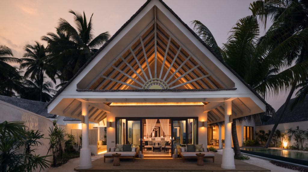 Batch RAH GILI MALDIVES Beach Villas