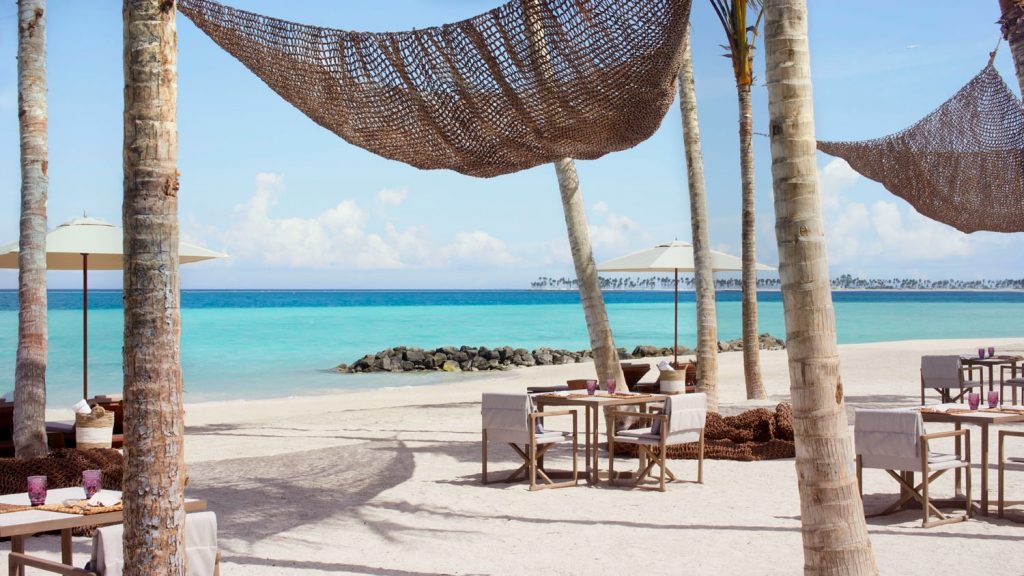 Batch The Ritz Carlton Maldives, Fari Islands Beach Shack
