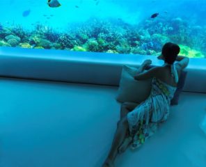 Huvafen Fushi Underwater Spa Lowres 2