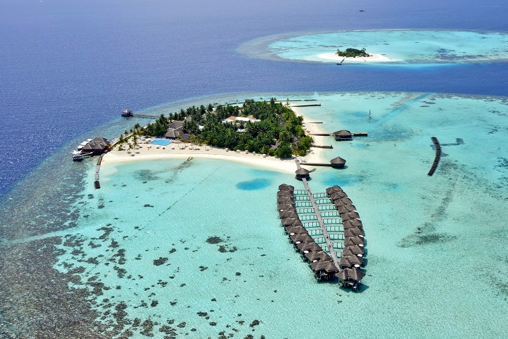 Resort review: Maafushivaru – a lesson in elegant authenticity ...