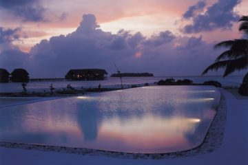 cocoa infinity pool