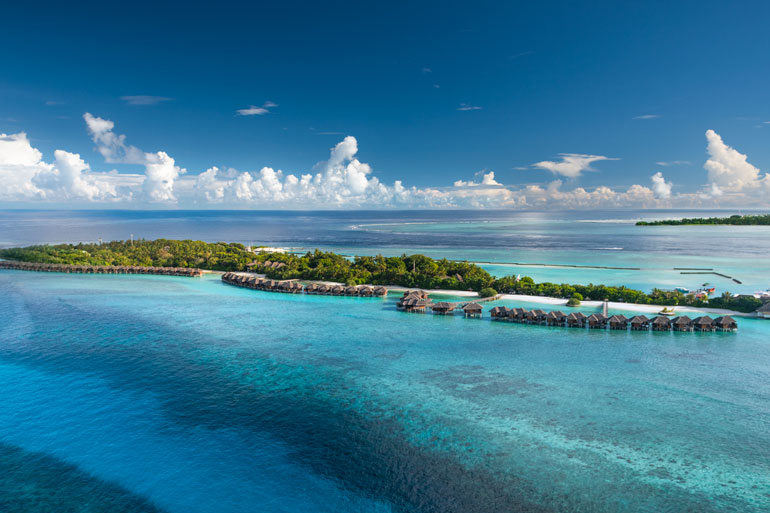 Sheraton Maldives Full Moon Resort & Spa