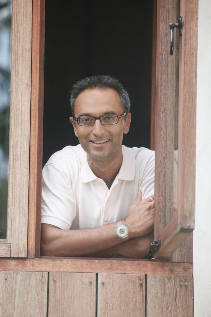 sonu in window by Bill Curry